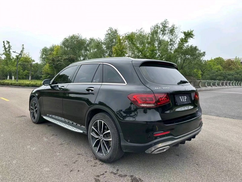 盐城19年奔驰GLC6