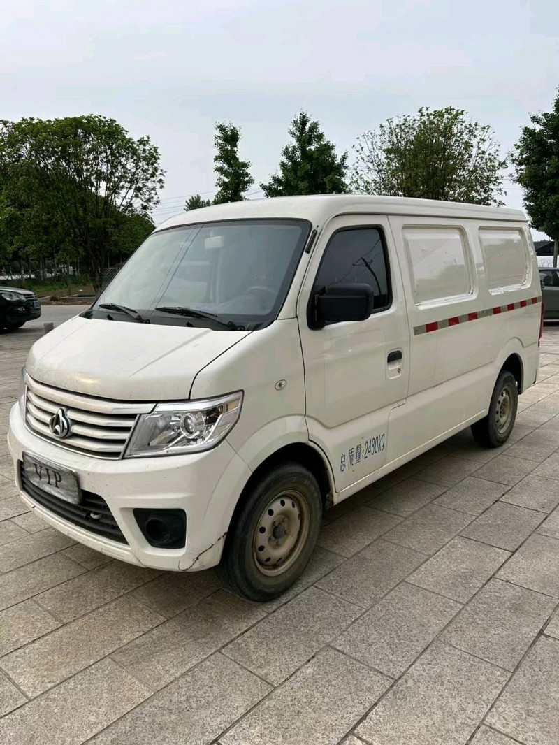 宜昌22年長安汽車之星2