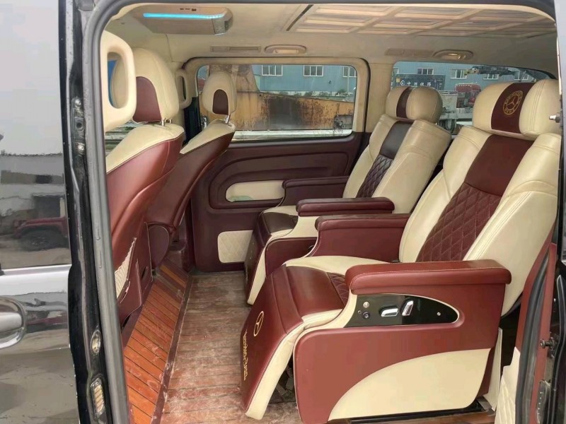 郑州18年奔驰威霆3