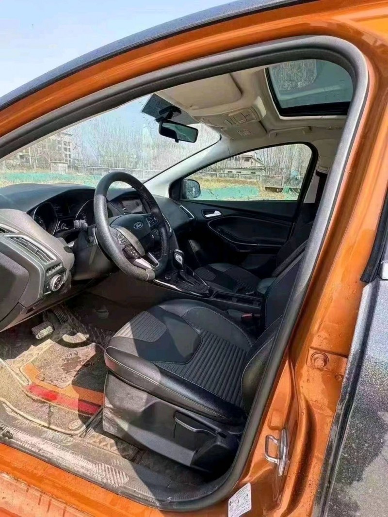 济南17年福特福克斯6