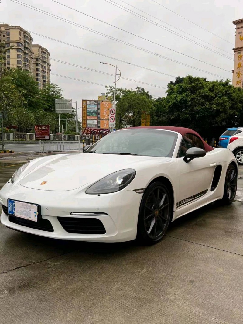 汕头21年保时捷7182