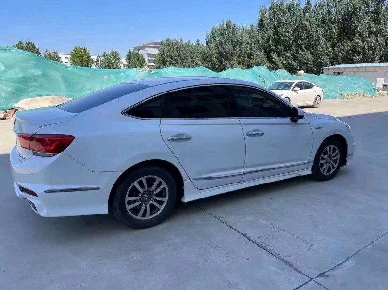 济南17年本田思铂睿7