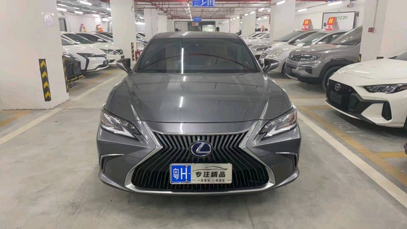 广州20年雷克萨斯ES1