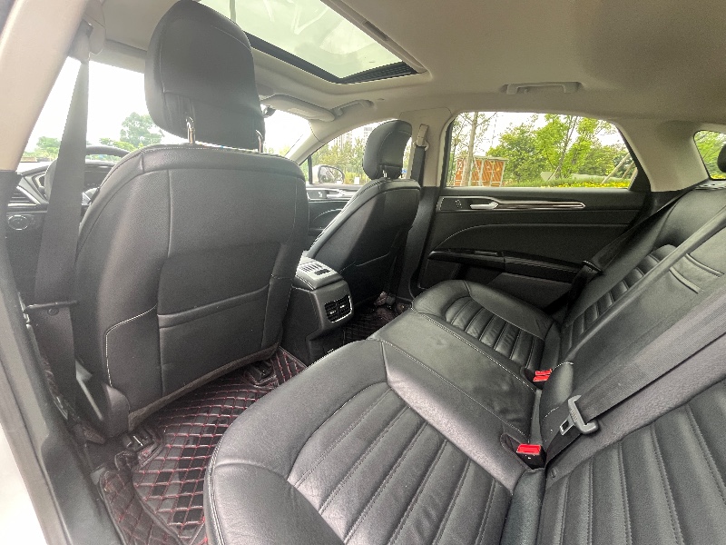 成都17年福特蒙迪欧6