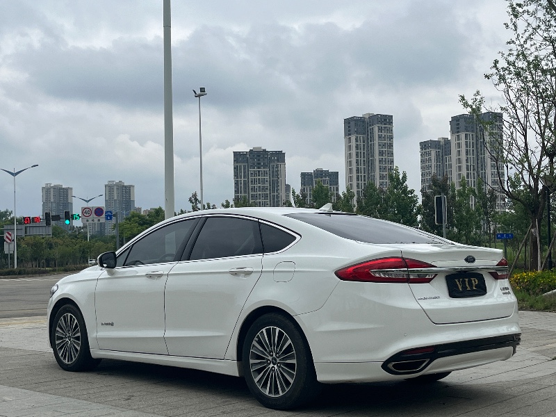 成都17年福特蒙迪欧7