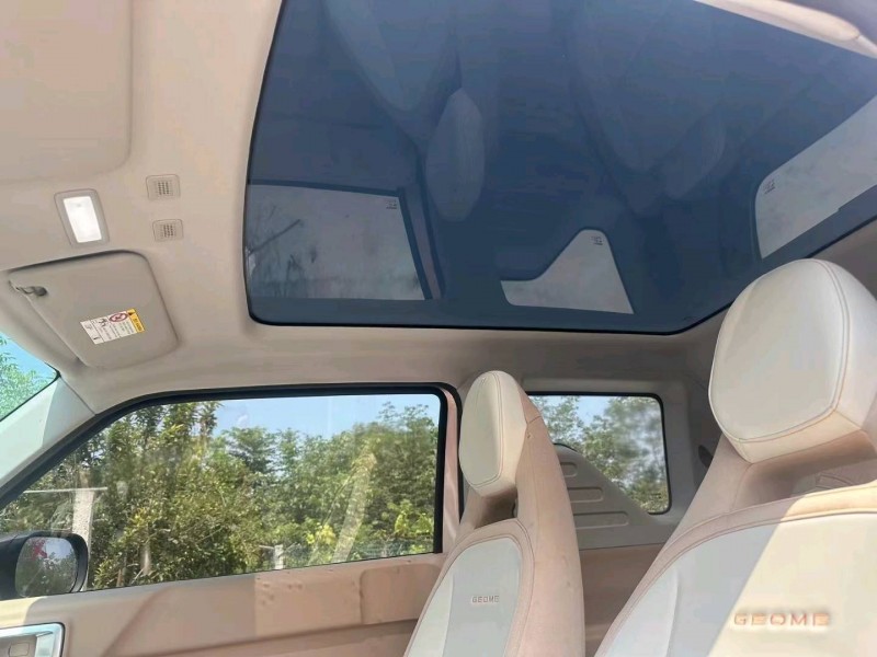 郑州23年吉利熊猫7