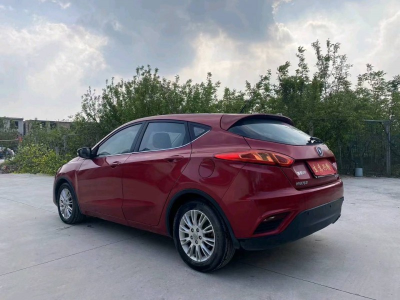 郑州15年长安汽车逸动5