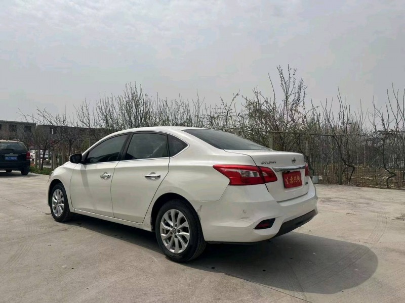郑州17年日产轩逸3