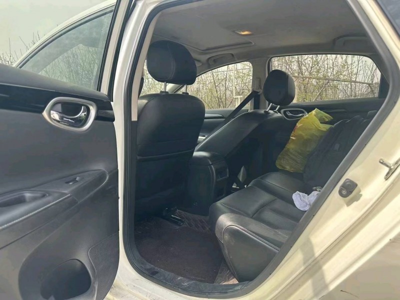 郑州17年日产轩逸9