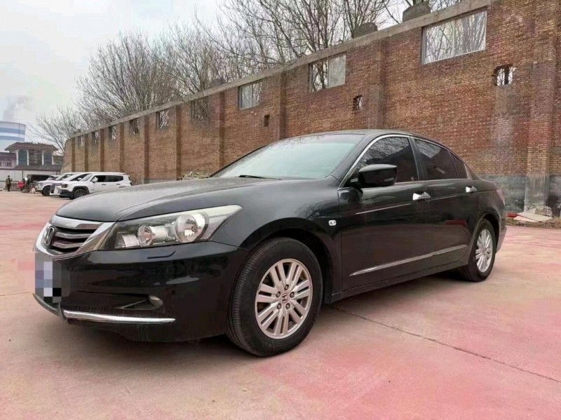 石家庄13年本田雅阁2