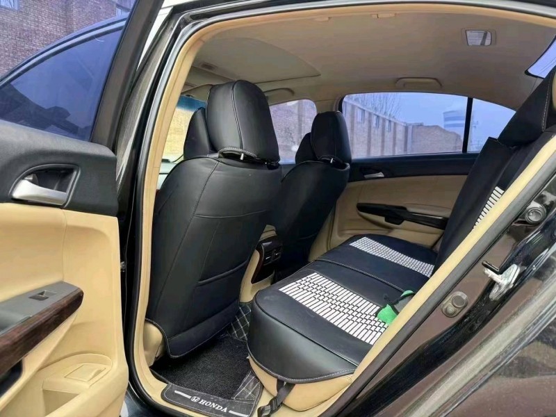 石家庄13年本田雅阁5