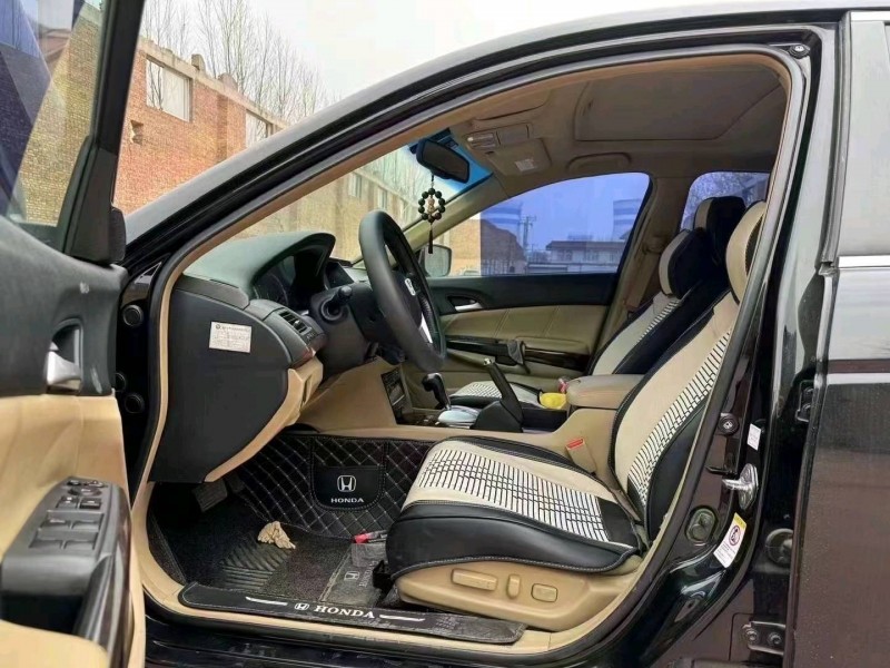 石家庄13年本田雅阁6