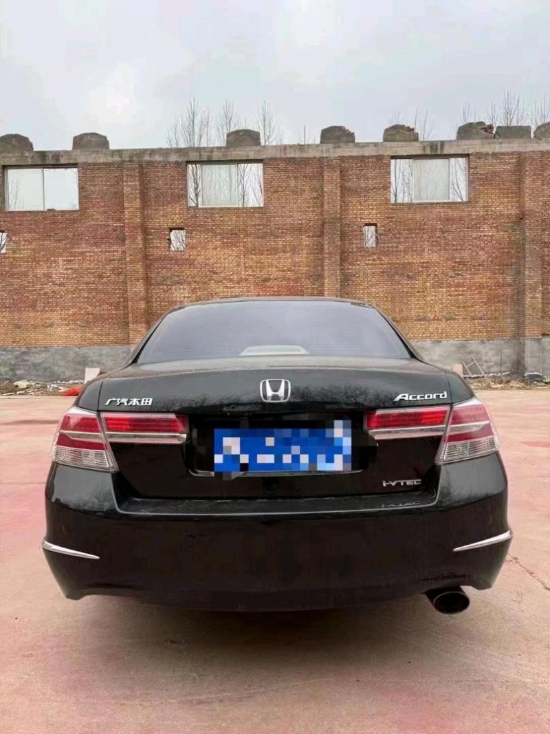 石家庄13年本田雅阁9