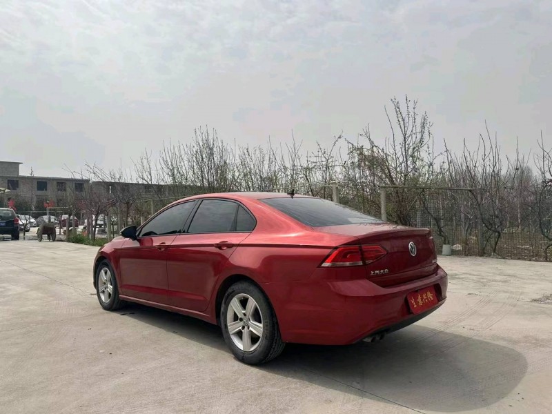 郑州17年大众凌渡5