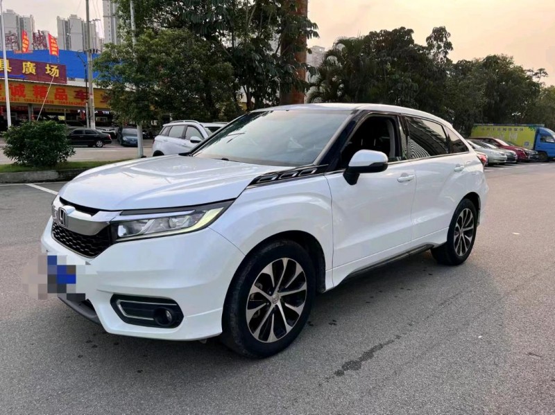 汕头17年本田冠道2