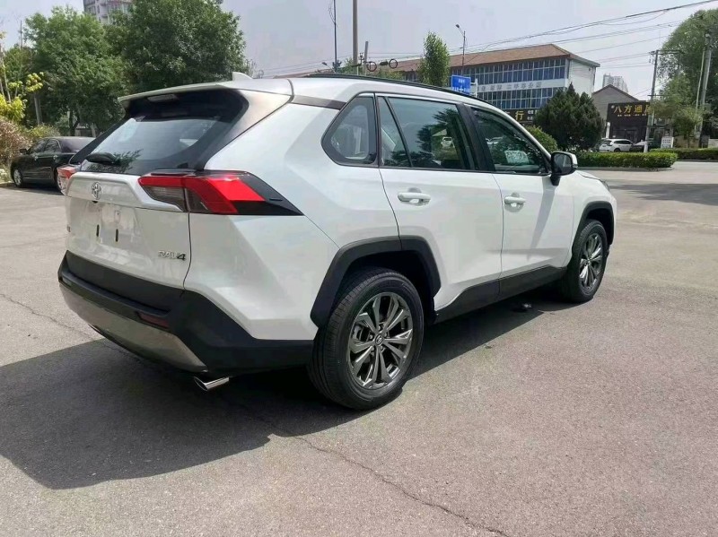 邯鄲24年豐田RAV47