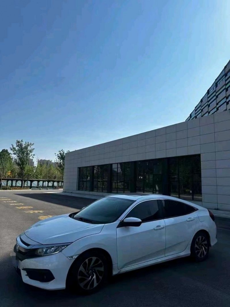 淄博18年本田思域5