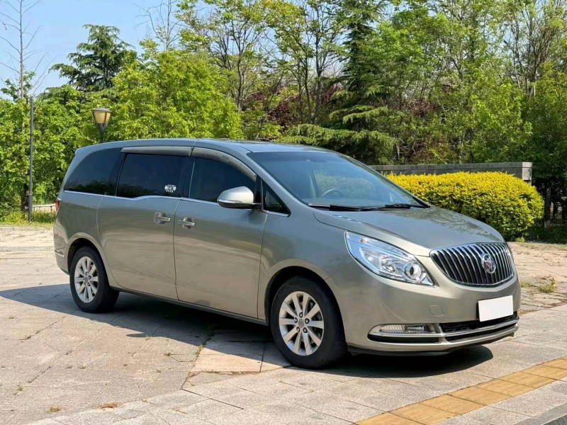 东营12年别克GL82