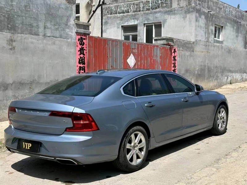 东营17年沃尔沃S905