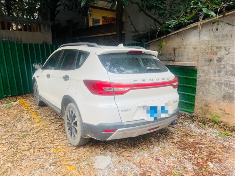 东莞17年东风风度3