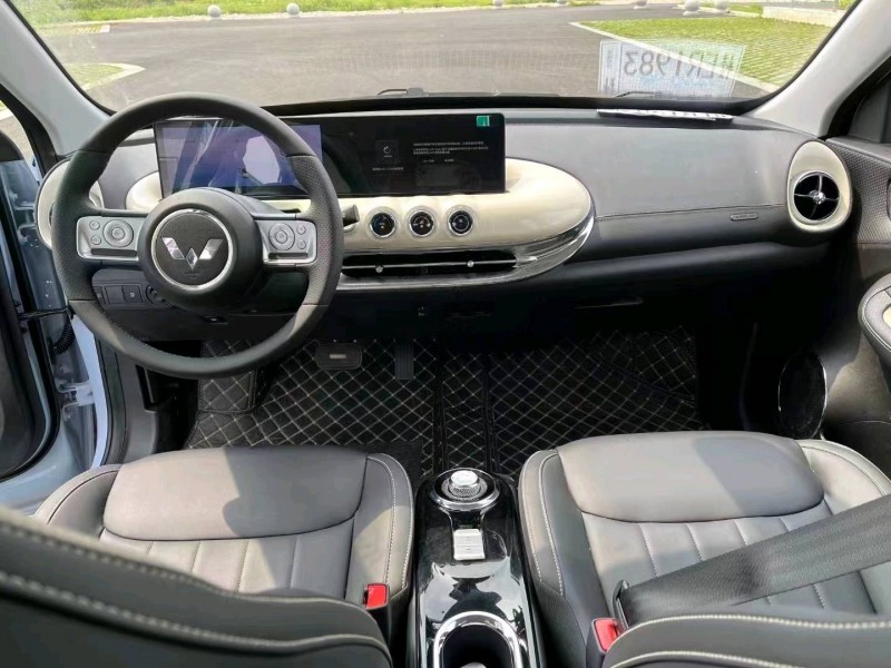 北海24年五菱汽車繽果6
