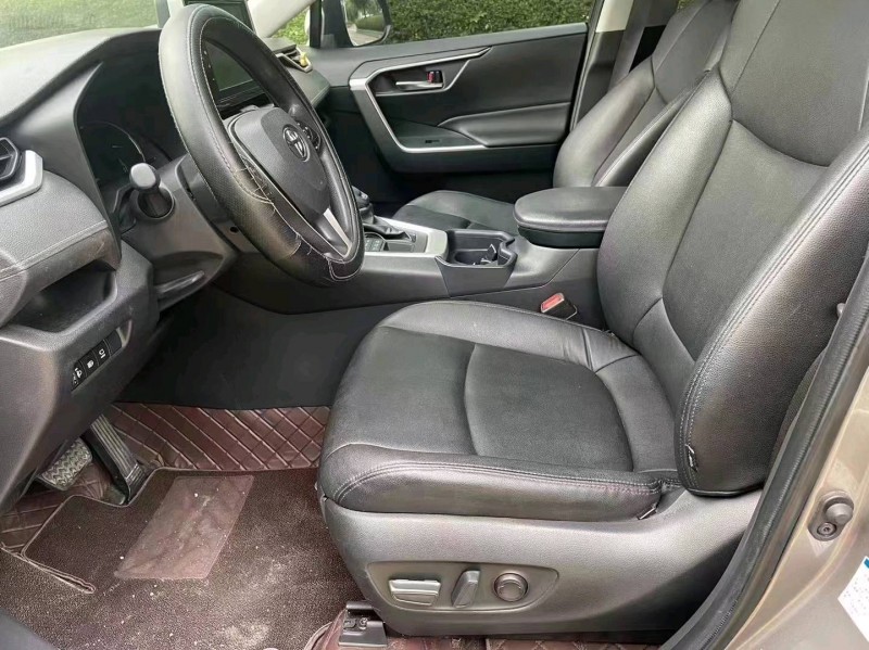 汕头20年丰田RAV4荣放2
