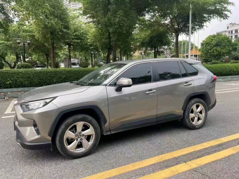 汕头20年丰田RAV4荣放6