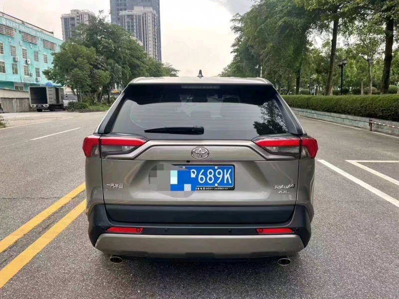 汕头20年丰田RAV4荣放7