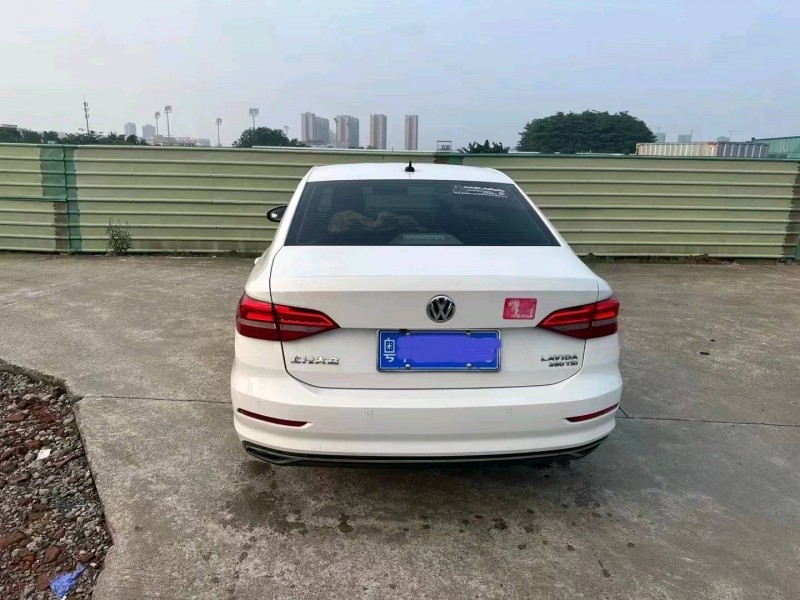 汕头19年大众朗逸5