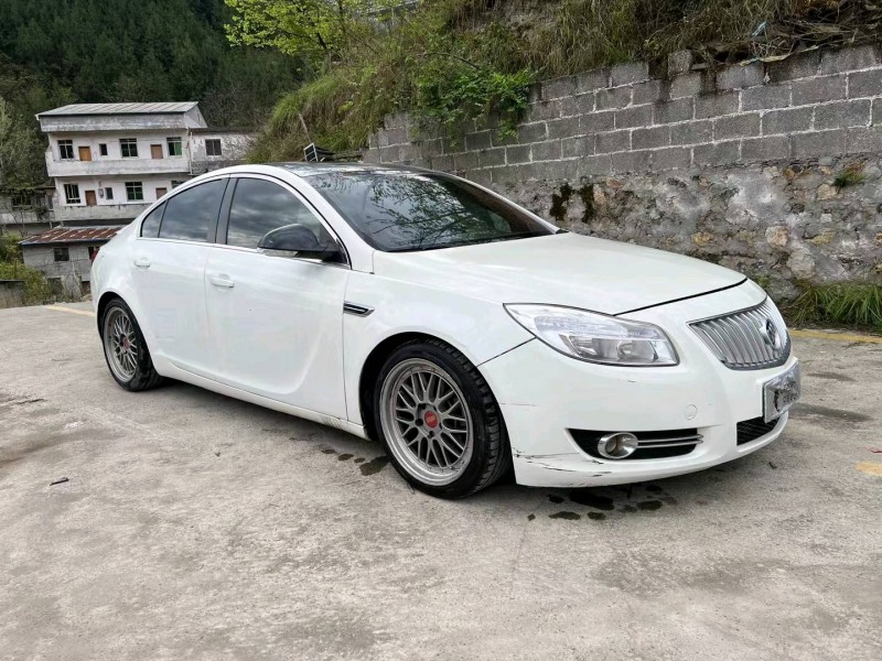 重庆13年别克君威4