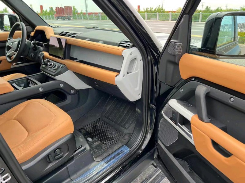 盐城23年路虎卫士5