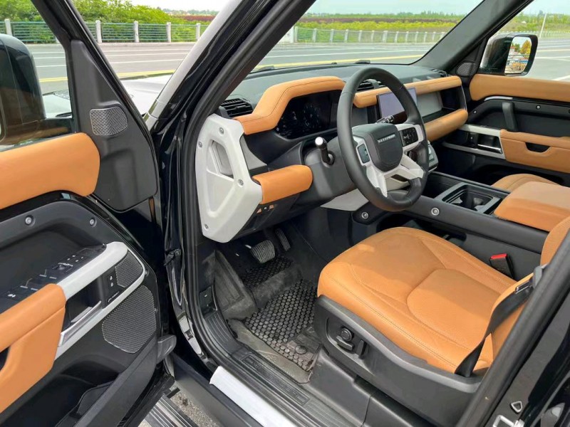 盐城23年路虎卫士7