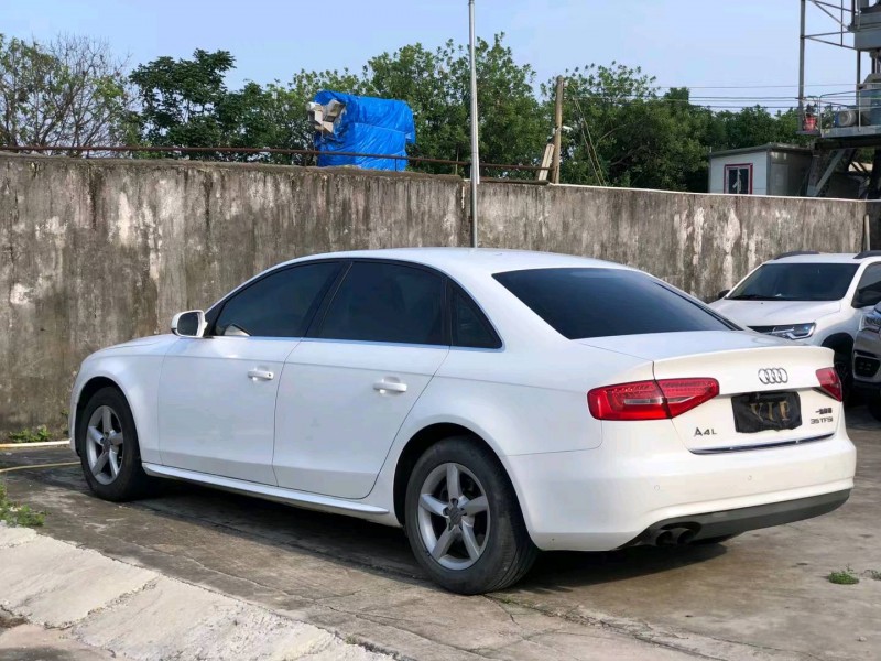 揭陽13年奧迪A4L4