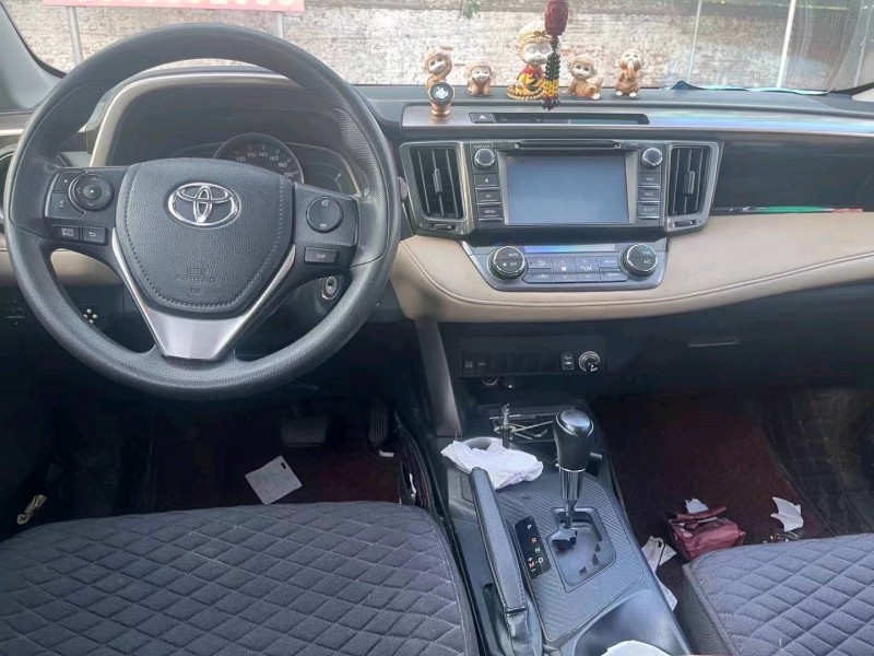 东营15年丰田RAV4荣放6