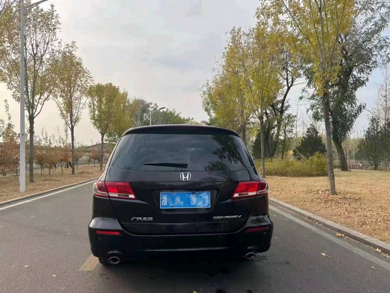 菏泽10年本田奥德赛8