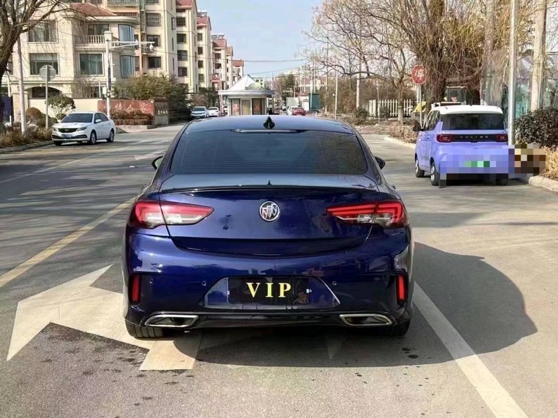 青岛19年别克君威6