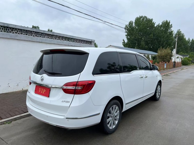 东莞18年别克GL85