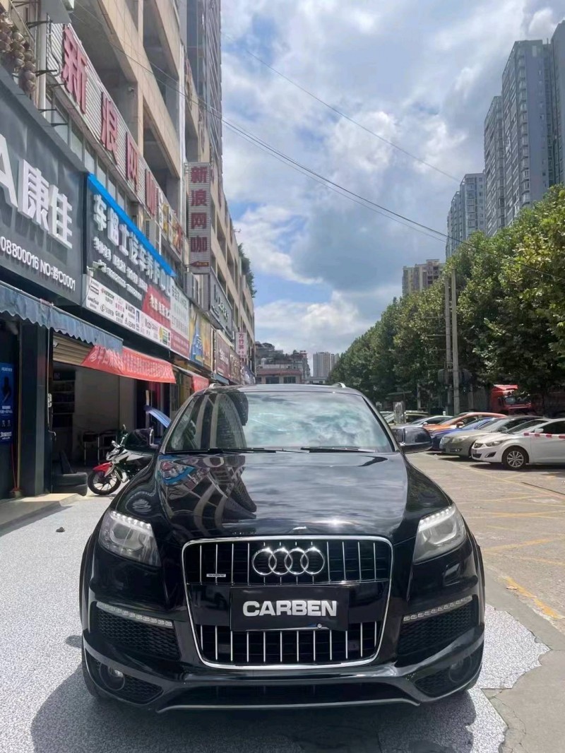 安順15年奧迪Q71