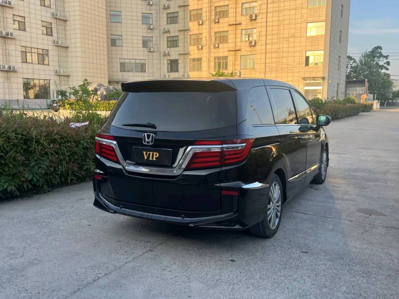 宿迁18年本田艾力绅7