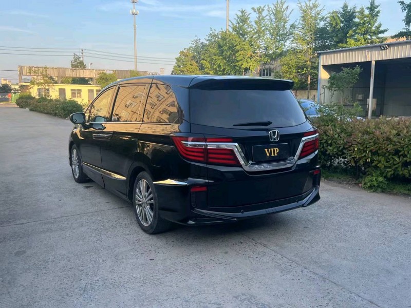 宿迁18年本田艾力绅8