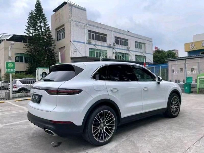 广州20年保时捷卡宴7