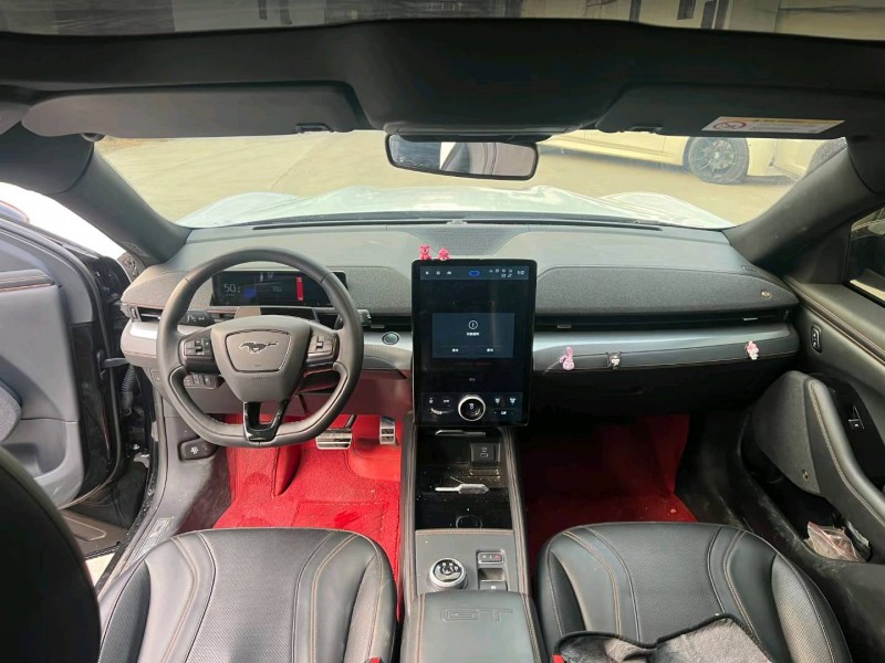 济宁22年福特玛斯丹GT6