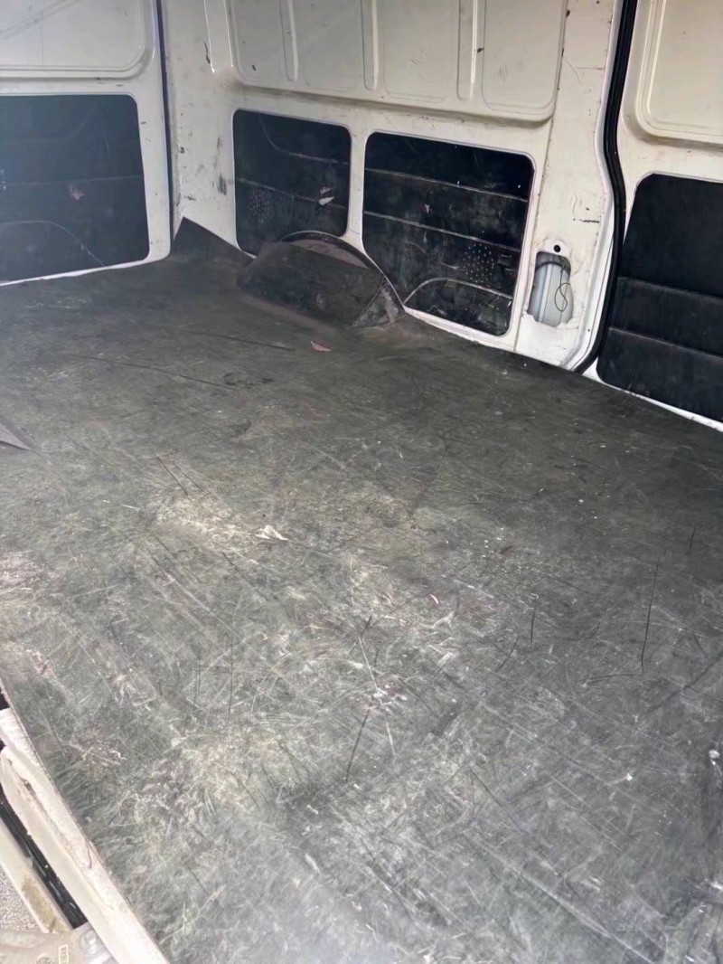 淄博23年瑞驰EC35新能源5