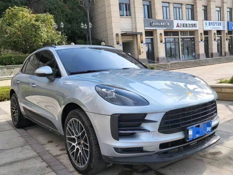 重庆19年保时捷Macan2