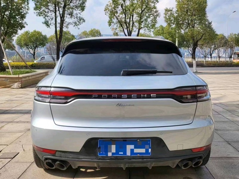 重庆19年保时捷Macan5
