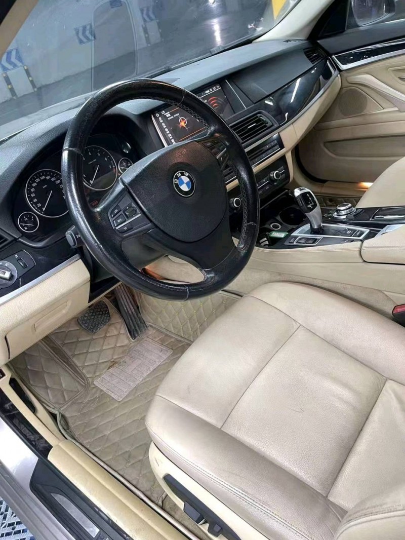 成都14年宝马5系4