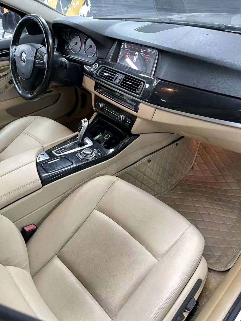 成都14年宝马5系9