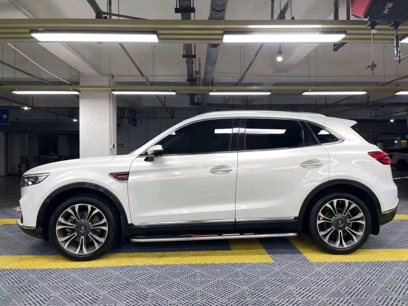 成都21年红旗HS53