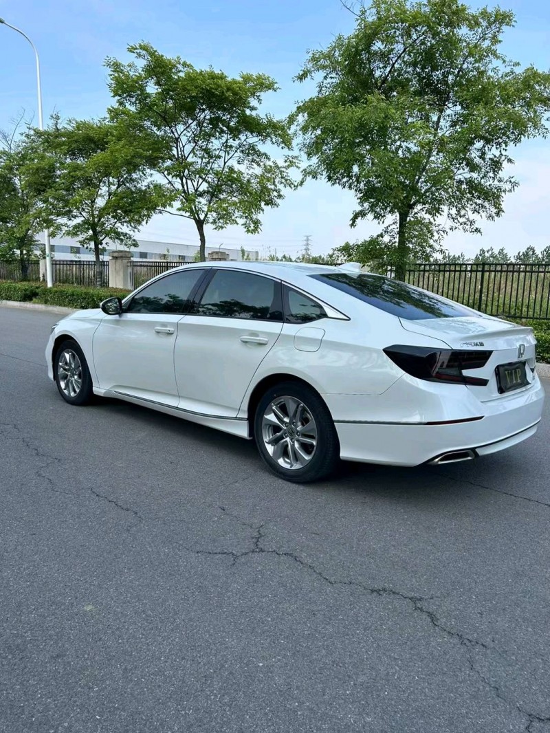 徐州21年本田雅阁7