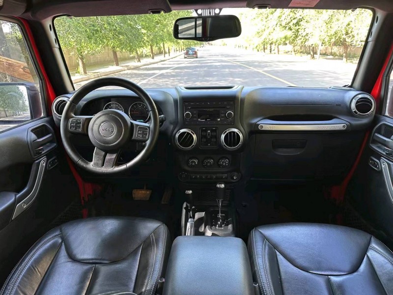 徐州17年Jeep牧马人8